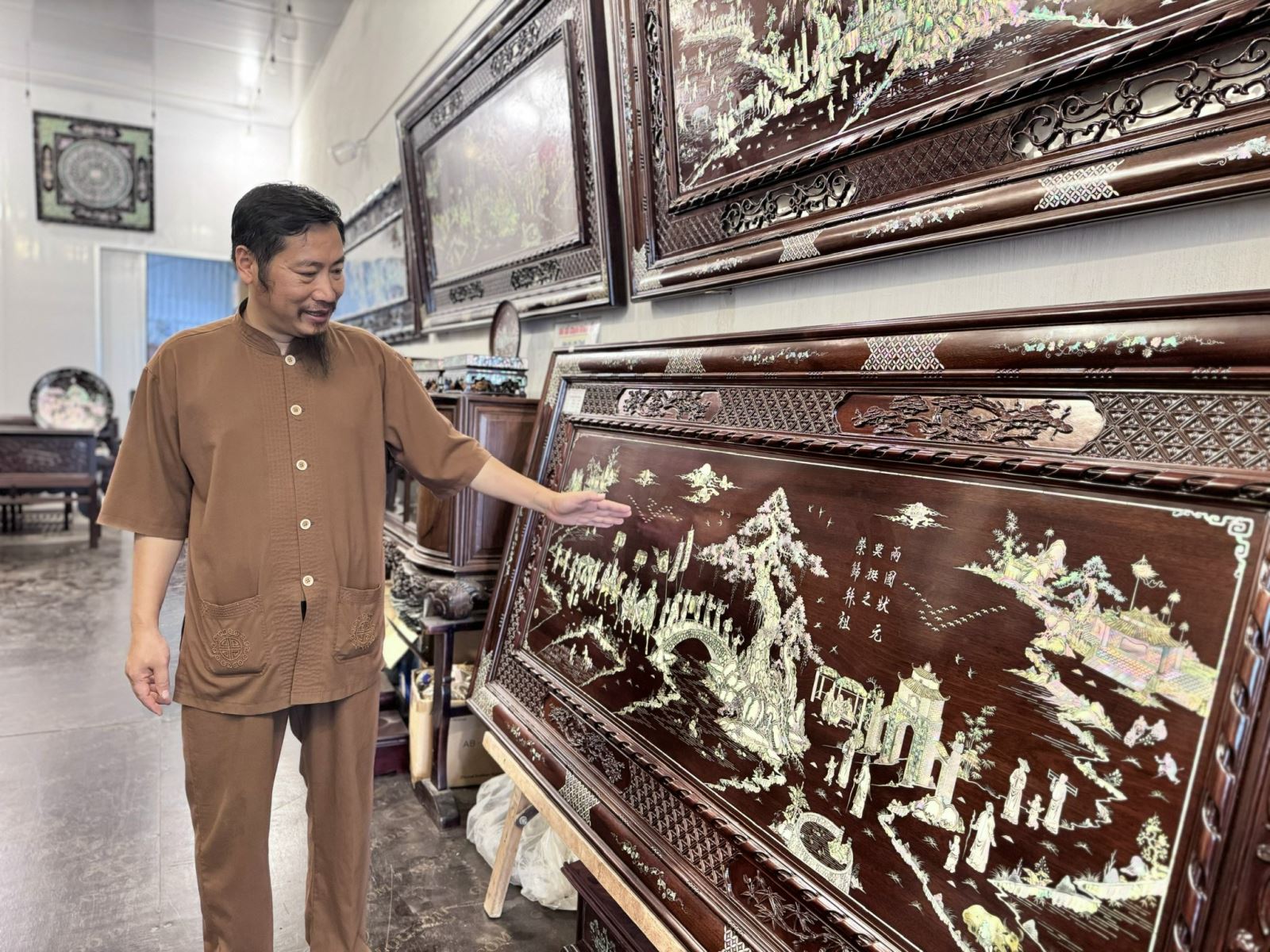 Nghệ nhân đưa khảm trai Việt Nam ra thế giới