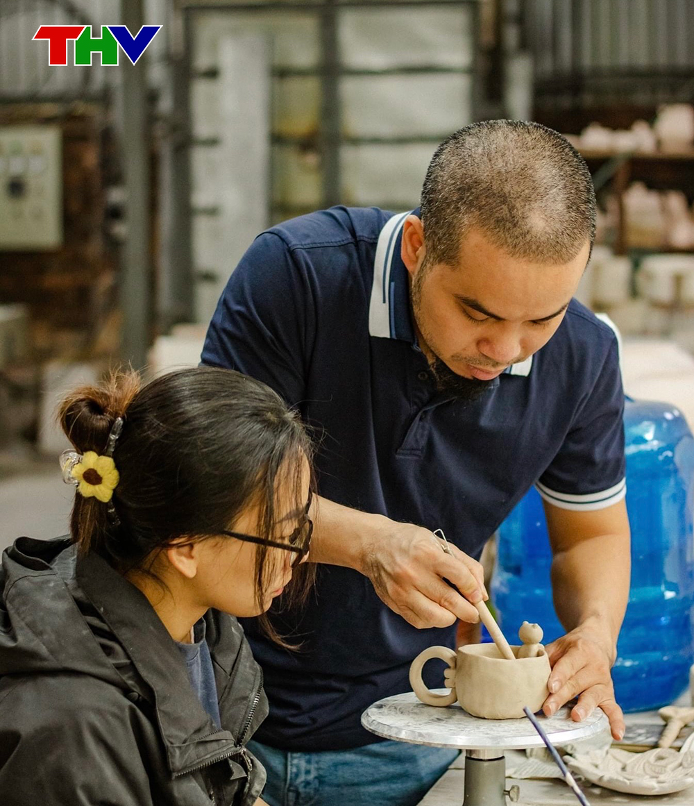 Gốm Phù Lãng hồn đất, tình người