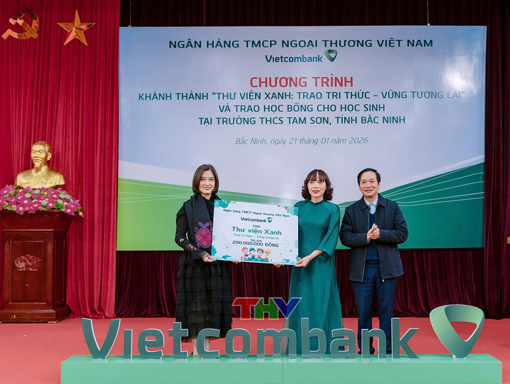 Tập đoàn Quốc tế Phượng Hoàng: Yêu thương để xoa dịu nỗi đau